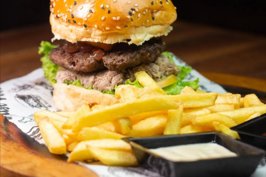 Desconto em Rotisserie 🍔 Burguer e Pizzaria🍕 - Primeira Mesa